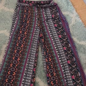 They are from Amy Byer